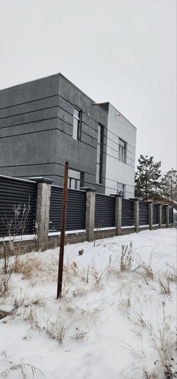 Забор-жалюзи из ламелей ЭКО-Z 66м RAL9005/9005 Черный двусторонний МАТТЕ фото 1 в Йошкар-Оле